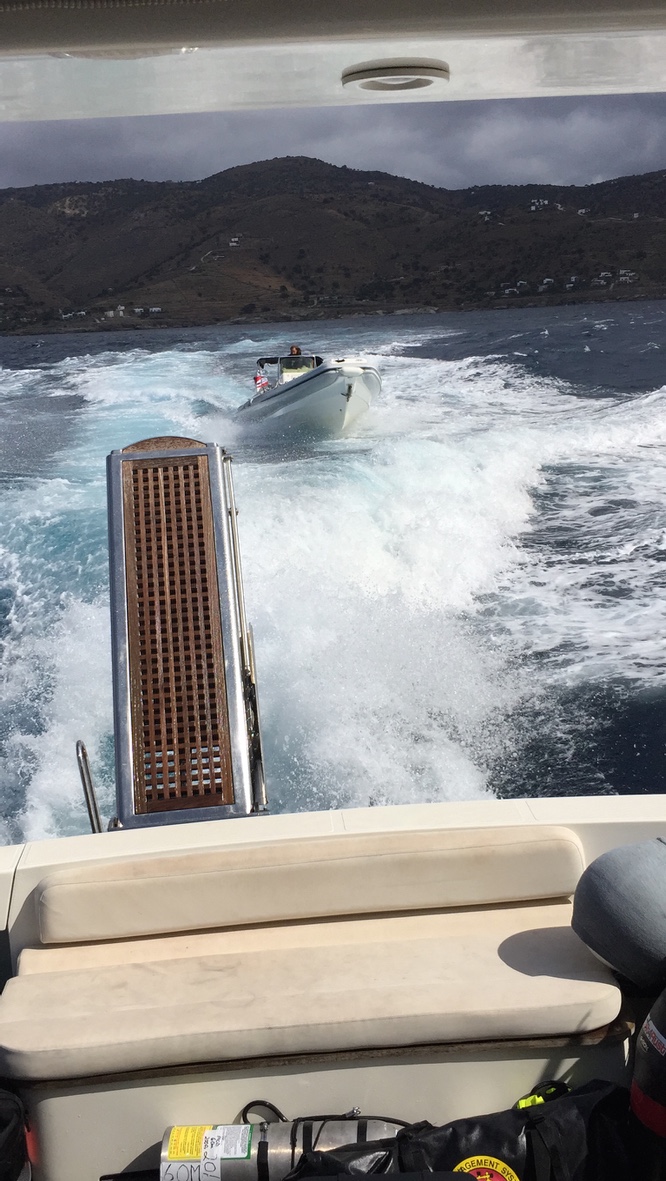 Chase boat moving through a wake